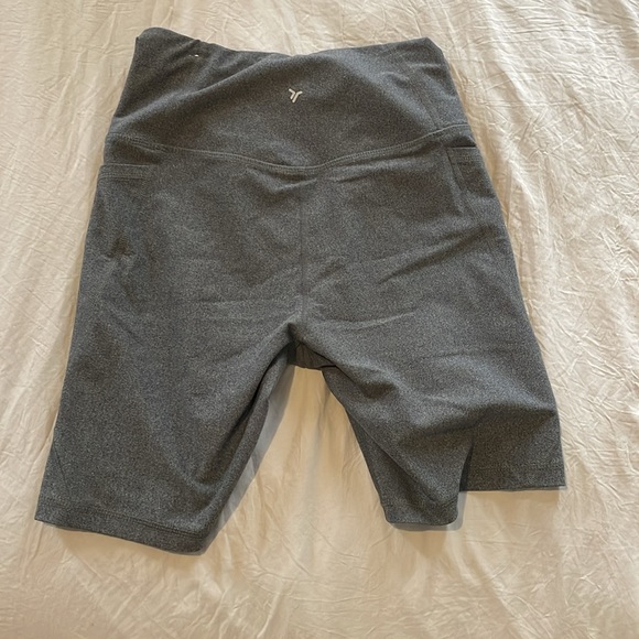 Women’s pocket biker shorts - Picture 2 of 3